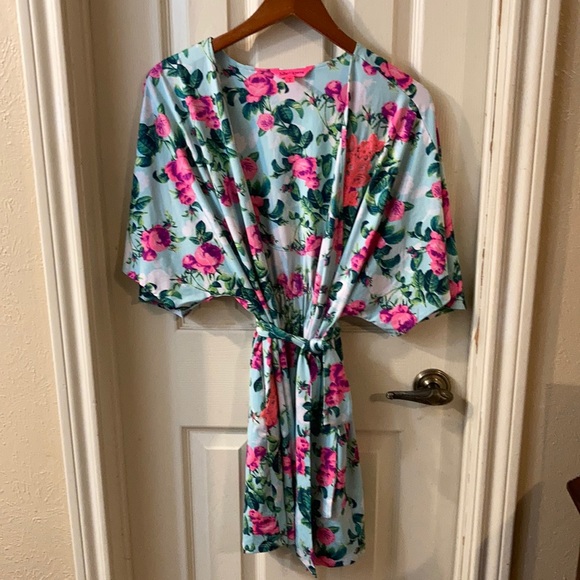 Betsey Johnson Other - BETSEY JOHNSON ROBE SIZE SMALL